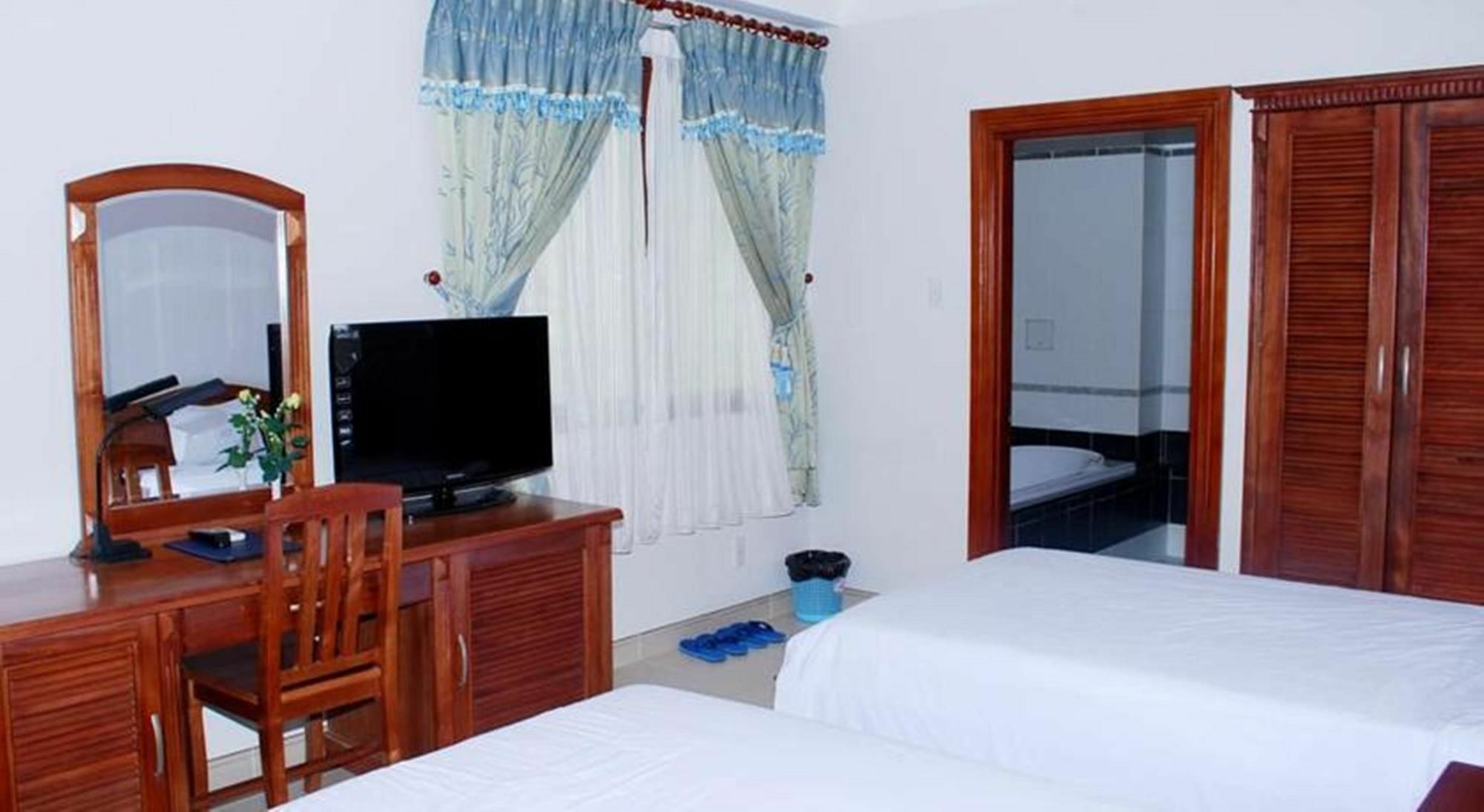 Phu An Hotel Ho Chi Minh City Exterior photo